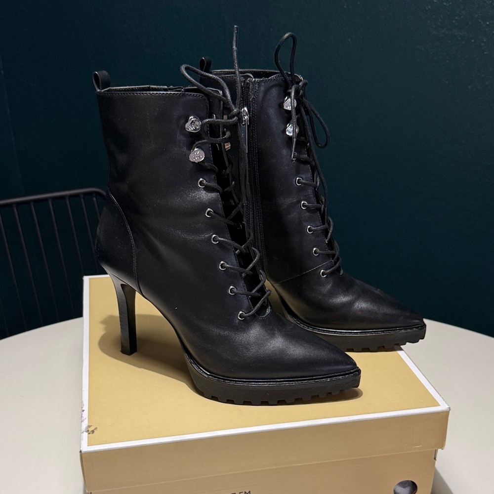 Michael Kors KYLE Black Heeled Boots
